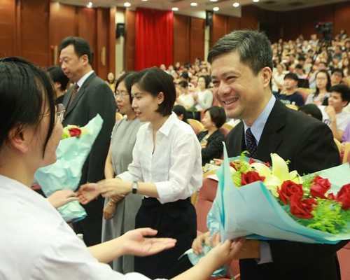海口供卵试管包成功,海口私立的*殖医院试管婴儿怎么样一次试管婴儿费用多少